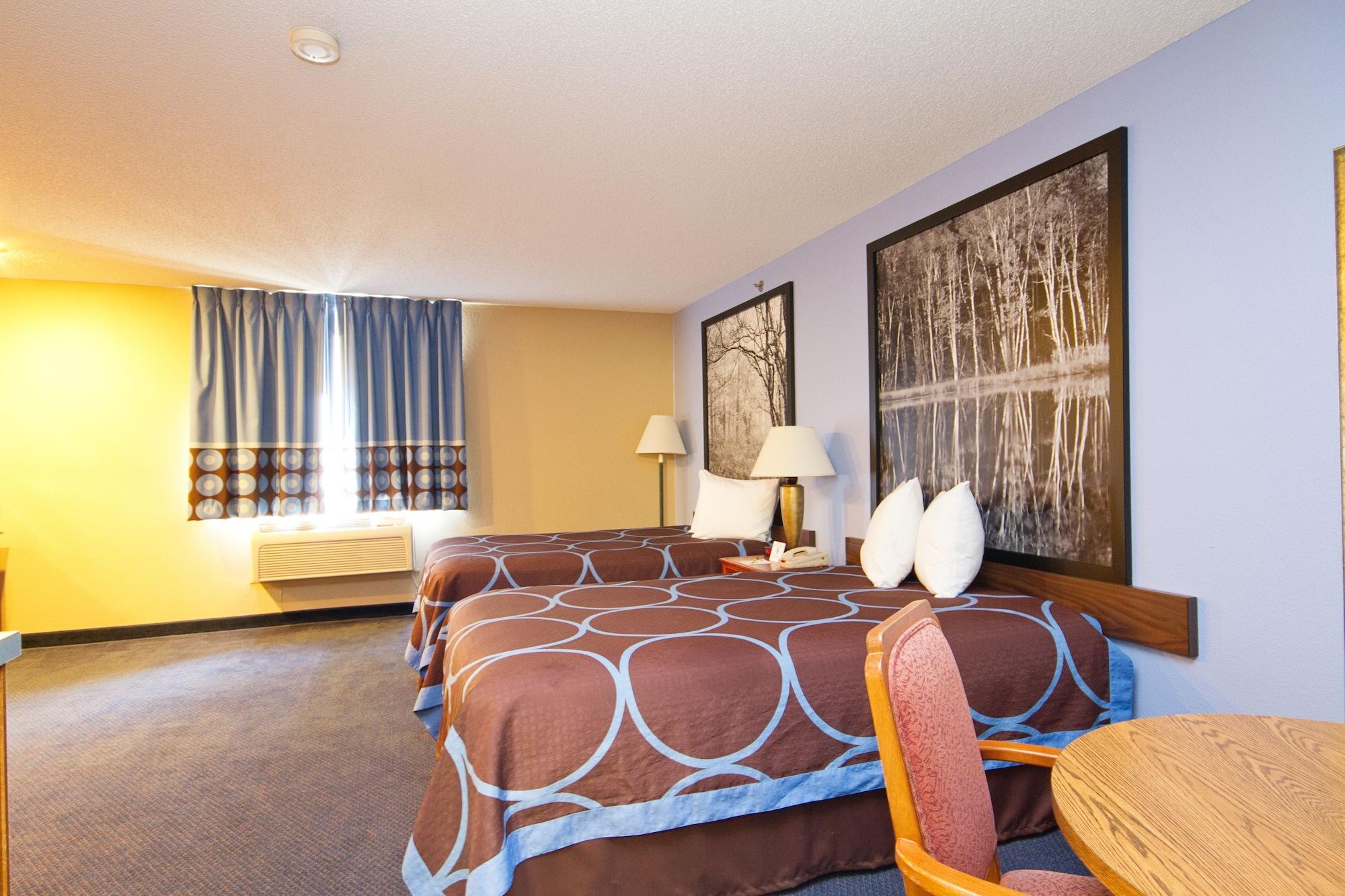 Super 8 By Wyndham Adrian Hotel Exterior photo